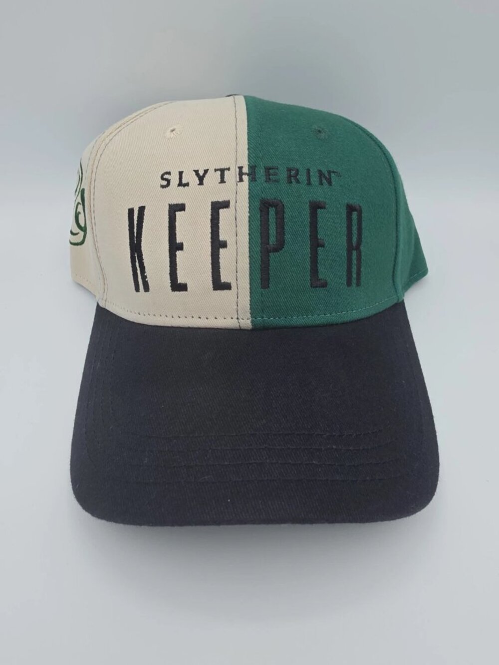 Slytherin Keeper Quidditch Hat Wizarding World Of Harry Potter Universal NWT